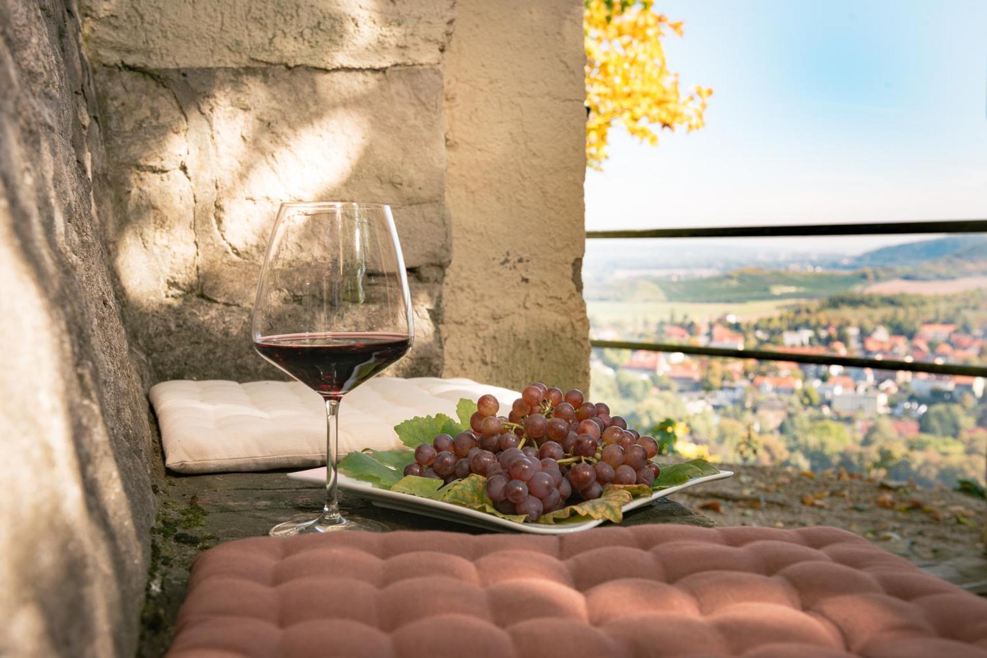 Berghotel Wilhelmsburg Бад Кьозен Екстериор снимка